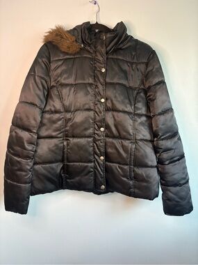 Merona Black Quilted Puffer Jacket with Faux Fur Trim